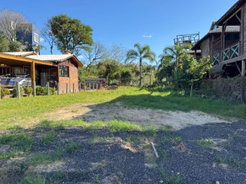 Fortes Imóveis Vende Terreno no Condomínio Pontal Açoriano